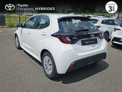 TOYOTA Yaris 116h Dynamic Business 5p + Programme Beyond Zero Academy MY22 occasion 2022 - Photo 2