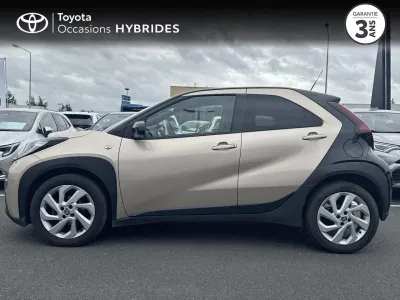 TOYOTA Aygo X 1.0 VVT-i 72ch Design occasion 2022 - Photo 3