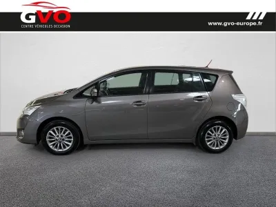 TOYOTA Verso 132 VVT-i Dynamic occasion 2016 - Photo 3