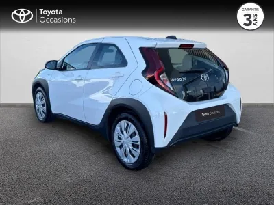 TOYOTA Aygo X 1.0 VVT-i 72ch Dynamic occasion 2023 - Photo 2
