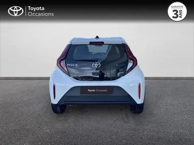 TOYOTA Aygo X 1.0 VVT-i 72ch Dynamic occasion 2023 - Photo 4