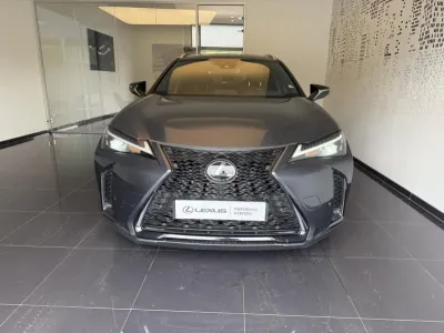 LEXUS UX 250h F SPORT Design 2WD occasion 2023 - Photo 3