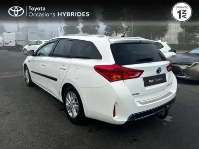 TOYOTA Auris Touring Sports HSD 136h Dynamic occasion 2013 - Photo 2