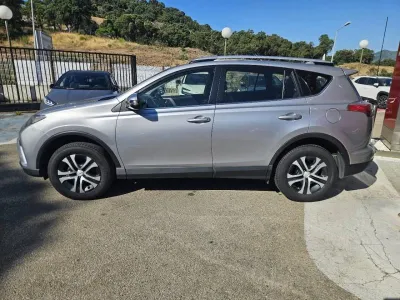 TOYOTA RAV4 151 VVT-i Active AWD occasion 2016 - Photo 4