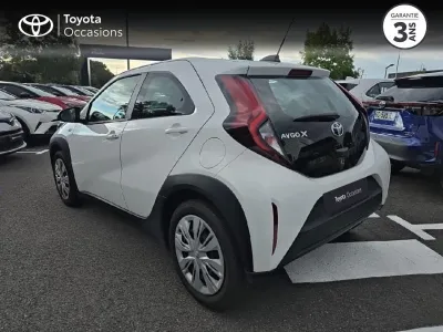 TOYOTA Aygo X 1.0 VVT-i 72ch Dynamic S-CVT occasion 2022 - Photo 2