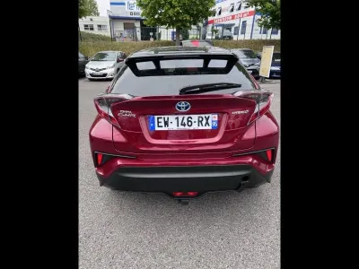 TOYOTA C-HR 122h Collection 2WD E-CVT RC18 occasion 2018 - Photo 3