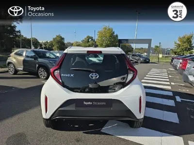 TOYOTA Aygo X 1.0 VVT-i 72ch Dynamic occasion 2022 - Photo 4