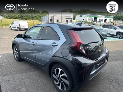 TOYOTA Aygo X 1.0 VVT-i 72ch Design S-CVT MY24 occasion 2024 - Photo 2