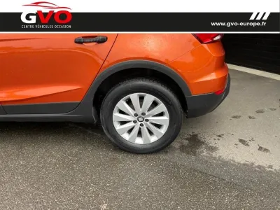 SEAT Arona 1.0 EcoTSI 95ch Start/Stop Reference occasion 2018 - Photo 4
