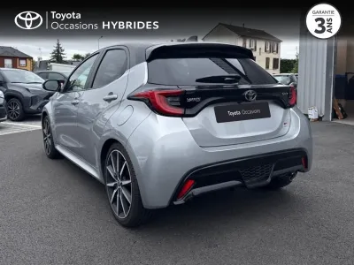 TOYOTA Yaris 130h GR Sport 5p MY25 occasion 2025 - Photo 2
