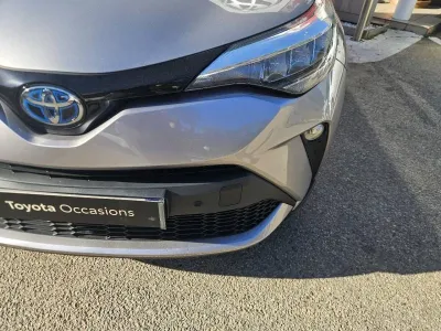 TOYOTA C-HR 184h Edition 2WD E-CVT MY20 occasion 2022 - Photo 2