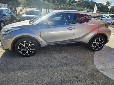 TOYOTA C-HR 184h Edition 2WD E-CVT MY20 occasion 2022 - Photo 3