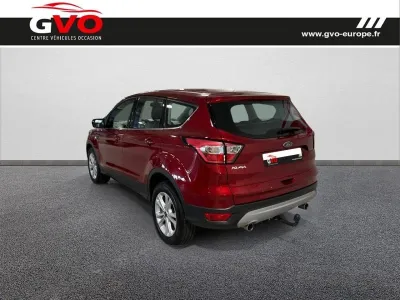 FORD Kuga 2.0 TDCi 150ch Stop&Start Titanium 4x2 occasion 2018 - Photo 2