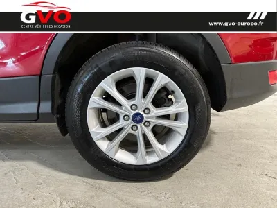FORD Kuga 2.0 TDCi 150ch Stop&Start Titanium 4x2 occasion 2018 - Photo 4