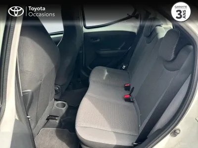 TOYOTA Aygo 1.0 VVT-i 69ch x-play 5p occasion 2019 - Photo 4
