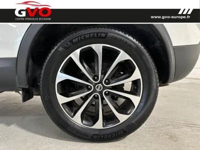 NISSAN Qashqai 1.5 dCi 110ch FAP Connect Edition occasion 2014 - Photo 4