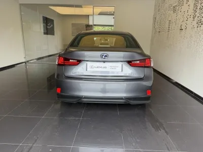 LEXUS IS 300h Pack Business occasion 2015 - Photo 2