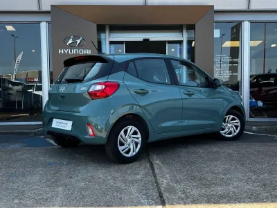 HYUNDAI i10 1.0 63ch ECO Intuitive BVR occasion 2025 - Photo 4