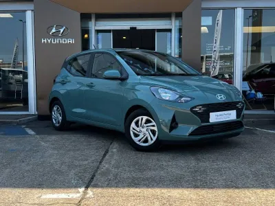 HYUNDAI i10 1.0 63ch ECO Intuitive BVR occasion 2025 - Photo 1