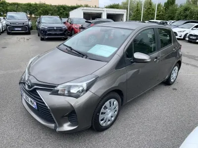 TOYOTA Yaris 100 VVT-i France 5p occasion 2016 - Photo 1