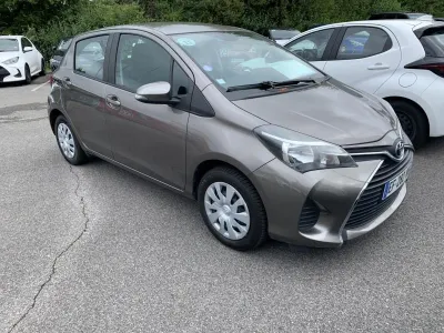TOYOTA Yaris 100 VVT-i France 5p occasion 2016 - Photo 4