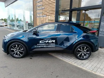 TOYOTA C-HR 1.8 140ch Design MY25 occasion 2025 - Photo 2