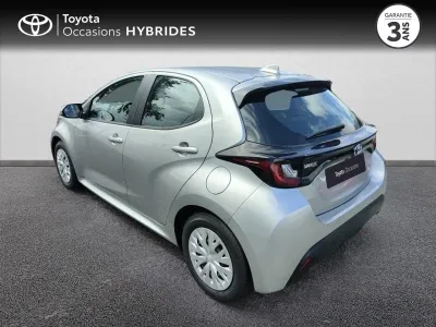 TOYOTA Yaris 116h Dynamic Business 5p + Programme Beyond Zero Academy MY21 occasion 2022 - Photo 2