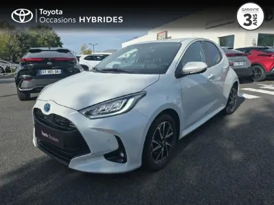 TOYOTA Yaris 116h Design 5p MY22 occasion 2023 - Photo 1