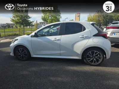 TOYOTA Yaris 116h Design 5p MY22 occasion 2023 - Photo 3