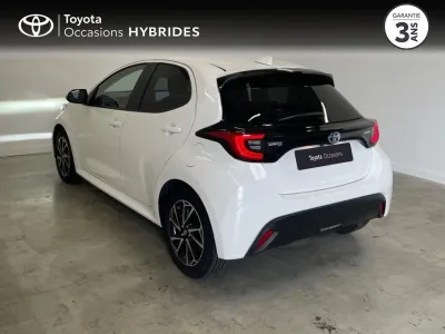 TOYOTA Yaris 116h Design 5p MY22 occasion 2024 - Photo 2