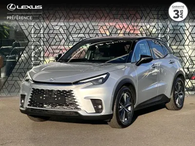 LEXUS LBX 1.5 136ch Cool 4WD occasion 2025 - Photo 1