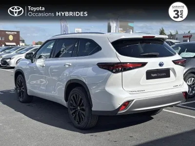TOYOTA Highlander 2.5 Hybrid 248ch Lounge AWD-I MY24 occasion 2024 - Photo 2