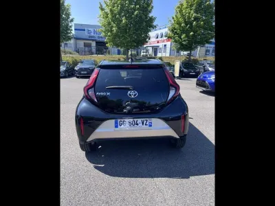 TOYOTA Aygo X 1.0 VVT-i 72ch Design occasion 2022 - Photo 3