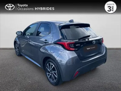 TOYOTA Yaris 116h Design 5p MY22 occasion 2022 - Photo 2