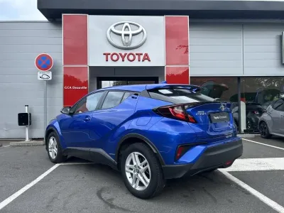 TOYOTA C-HR 122h Dynamic 2WD E-CVT MY22 occasion 2022 - Photo 4