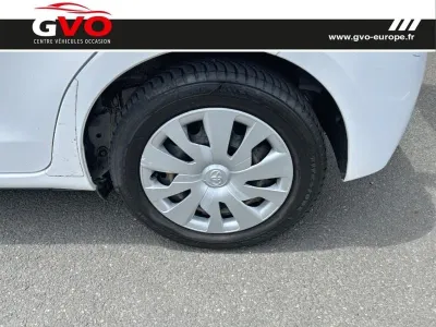 TOYOTA Yaris HSD 100h Dynamic 5p occasion 2015 - Photo 4