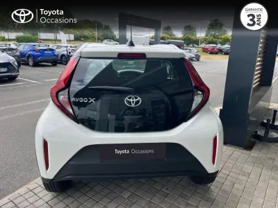 TOYOTA Aygo X 1.0 VVT-i 72ch Dynamic occasion 2022 - Photo 4