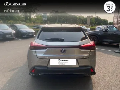 LEXUS UX 250h F SPORT Design 2WD occasion 2023 - Photo 4
