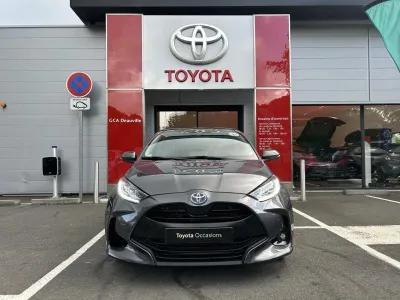 TOYOTA Yaris 116h Design 5p MY22 occasion 2022 - Photo 2
