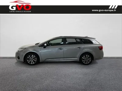 TOYOTA Avensis Touring Spt 112 D-4D Dynamic occasion 2015 - Photo 3
