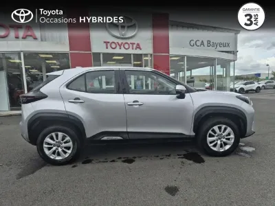 TOYOTA Yaris Cross 116h Dynamic Business + Programme Beyond Zero Academy MY21 occasion 2021 - Photo 3