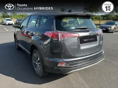 TOYOTA RAV4 197 Hybride Dynamic 2WD CVT occasion 2016 - Photo 4
