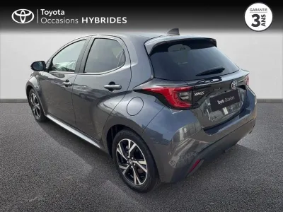 TOYOTA Yaris 116h Design Pack 5p MC24 occasion 2025 - Photo 2