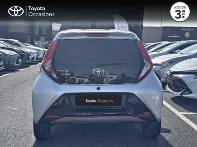 TOYOTA Aygo 1.0 VVT-i 72ch x-look x-shift 5p MY21 occasion 2022 - Photo 4