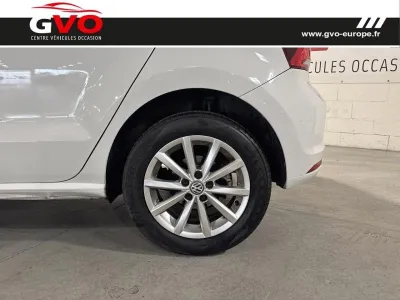 VOLKSWAGEN Polo 1.2 TSI 90ch BlueMotion Technology Lounge DSG7 5p occasion 2015 - Photo 4