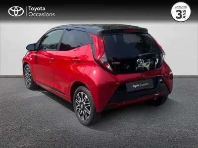 TOYOTA Aygo 1.0 VVT-i 72ch x-clusiv 5p MY20 occasion 2021 - Photo 2