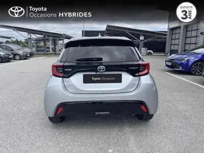 TOYOTA Yaris 116h Iconic 5p MY22 occasion 2023 - Photo 4