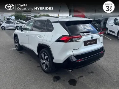 TOYOTA RAV4 2.5 Hybride Rechargeable 306ch Design AWD-i MY24 occasion 2024 - Photo 2
