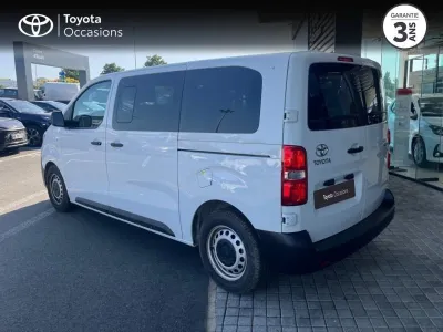 TOYOTA PROACE Combi Medium 2.0 140 D-4D Dynamic Confort Clim. Arrière MC23 occasion 2024 - Photo 2