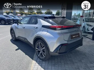 TOYOTA C-HR 1.8 140ch Collection NG23 occasion 2024 - Photo 2